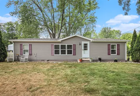 5936 Johnson, Coloma, MI 49038