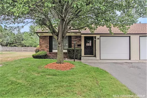 94 Old Ml # 16, Holland, MI 49423