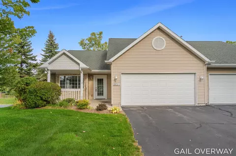 1112 Fountain View Circle 1, Holland, MI 49423