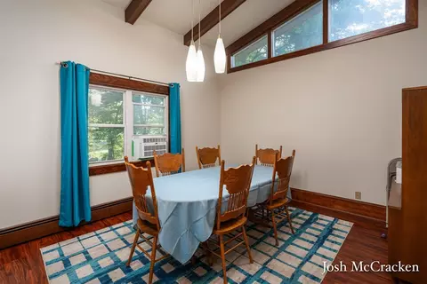 934 Park, Belding, MI 48809 photo 11