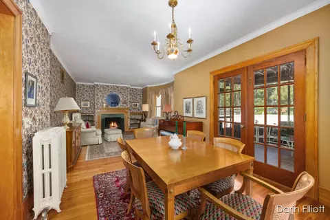 Dining - 223 S Pearl, Belding, MI 48809 photo 2 of 3