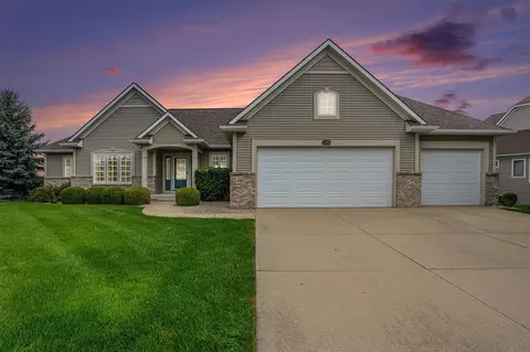 2269 Pleasant Pond, Byron Center, MI 49315