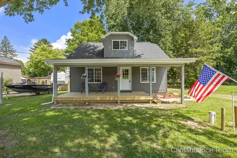 118 Clark, Six Lakes, MI 48886