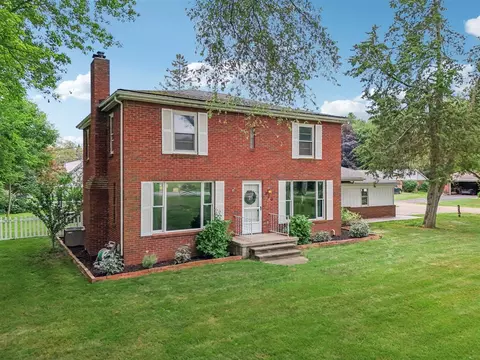 720 Mckinley, Chelsea, MI 48118