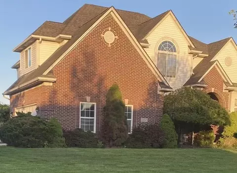 1332 Auston, Chelsea, MI 48118