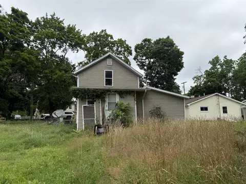862 E Grn, Marshall, MI 49068 photo 6