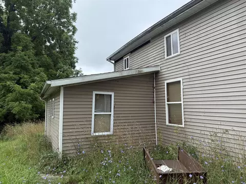 862 E Grn, Marshall, MI 49068 photo 11