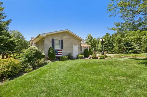 Exterior - 368 E Willis, Saline, MI 48176 photo 5 of 36