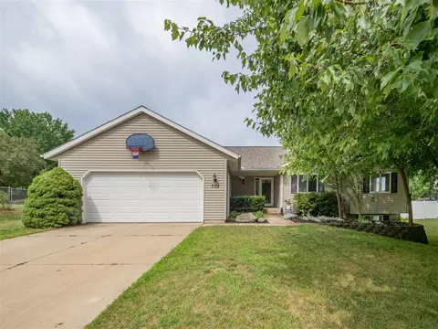 702 Barton, Otsego, MI 49078
