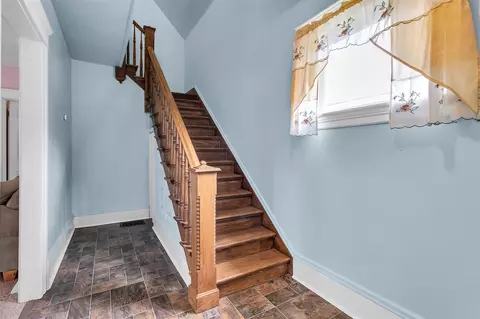 Entry Way - 500 E Ganson, Jackson, MI 49201 photo 3 of 4
