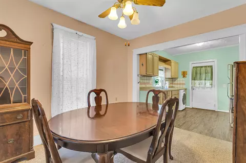 Dining - 500 E Ganson, Jackson, MI 49201 photo 3 of 4