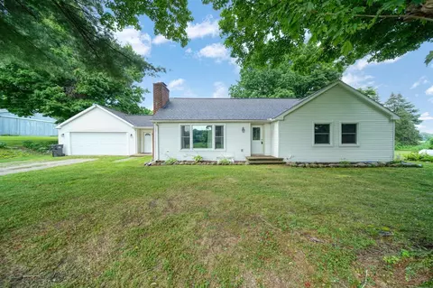 8470 Moscow, Jerome, MI 49249 photo 2