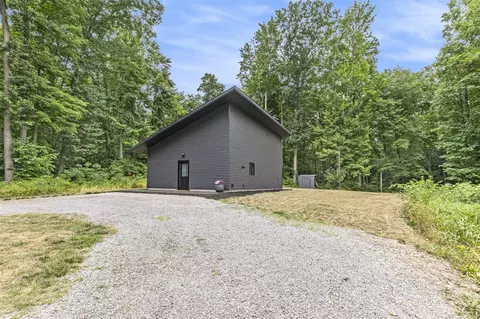 2392 Sullivan, Ravenna, MI 49451