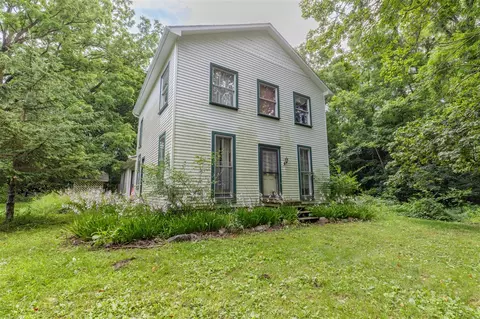 10525 Kies, Manchester, MI 48158