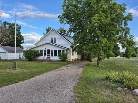 1080 E Swain, White Cloud, MI 49349 photo 2
