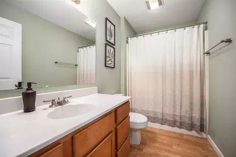 Bath - 214 Morrell, Plainwell, MI 49080 photo 1 of 2