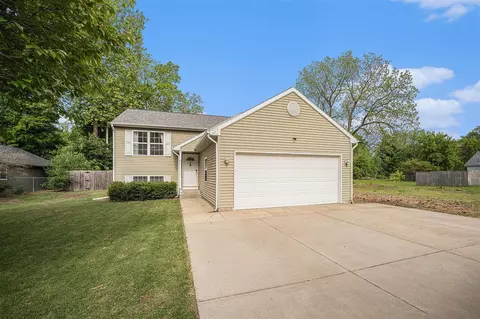 214 Morrell, Plainwell, MI 49080