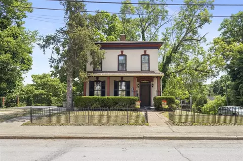 23 Market, Niles, MI 49120