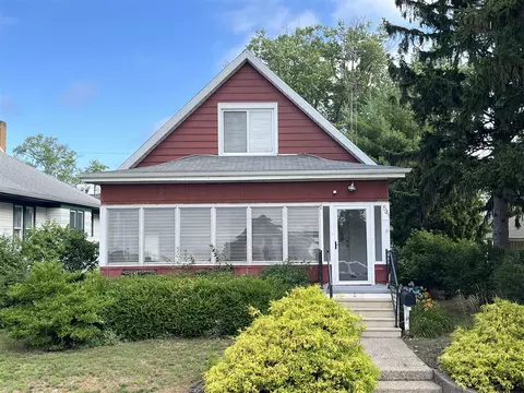 541 Howard, Saint Joseph, MI 49085
