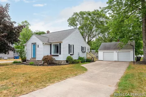 315 N Colonial, Zeeland, MI 49464