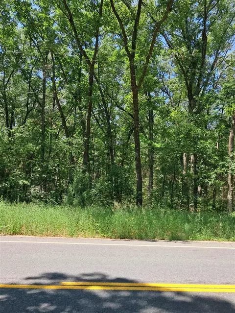 V/l Staple, Twin Lake, MI 49457