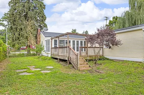 Exterior - 1100 E North, Jackson, MI 49202 photo 2 of 10