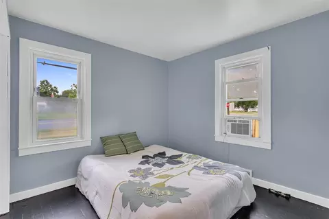 Bedroom - 1100 E North, Jackson, MI 49202 photo 1 of 2