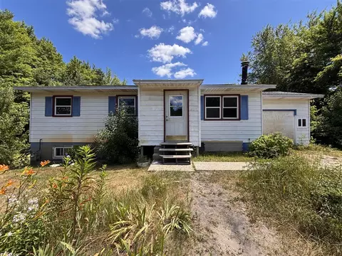 4960 S S Brks, Fruitport, MI 49415