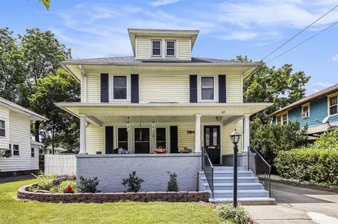 47 Elizabeth, Battle Creek, MI 49017