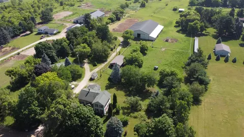 9923 Sharon Holw, Manchester, MI 48158