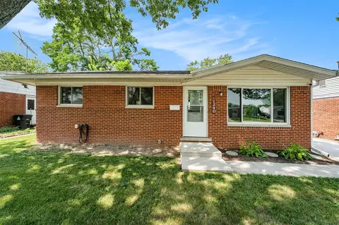 1240 Woodbourne, Westland, MI 48186
