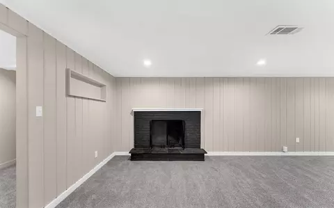 Living - 20 Baltimore, Grand Rapids, MI 49503 photo 5 of 5