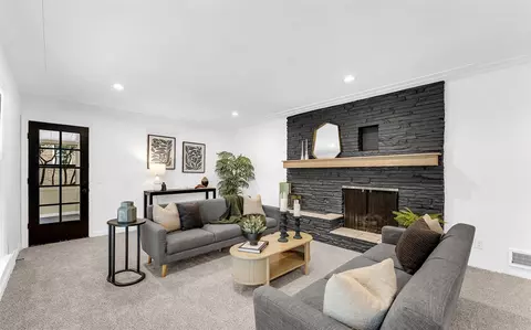Living - 20 Baltimore, Grand Rapids, MI 49503 photo 3 of 5