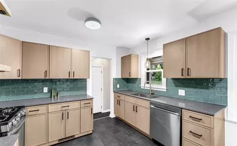 Kitchen - 20 Baltimore, Grand Rapids, MI 49503 photo 3 of 5