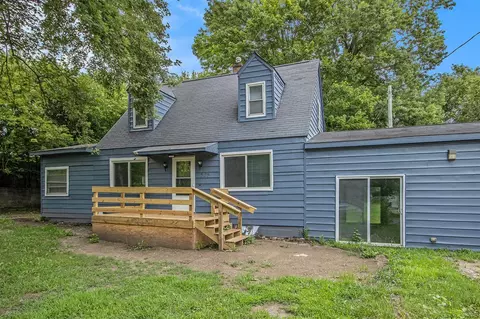 528 Leenhouts, Kalamazoo, MI 49048