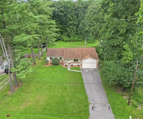 22285 Prosper, Southfield, MI 48033