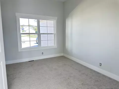 8285 Bauerridge, Jenison, MI 49428 photo 5