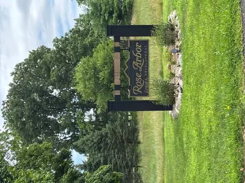 5476 Sundowner, Kalamazoo, MI 49009