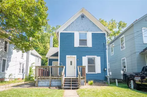 819 Oakland, Kalamazoo, MI 49008