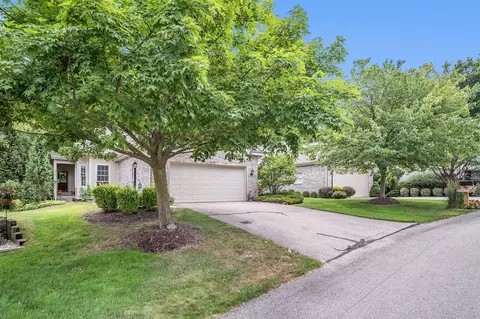3770 Ravine Vis, Grand Rapids, MI 49508