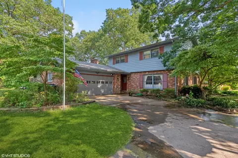 884 Oakridge, Saint Joseph, MI 49085