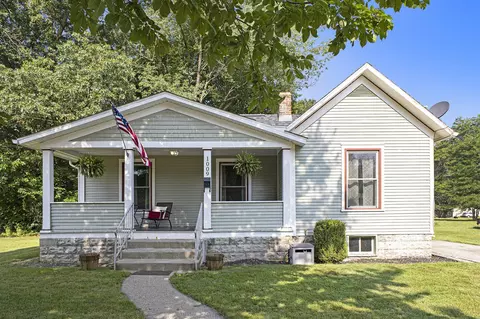 1009 N Berrien, Albion, MI 49224