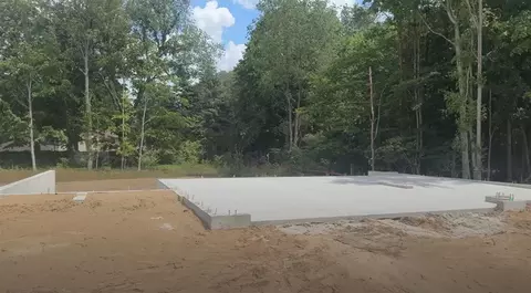 10854 Verdant, Allendale, MI 49401