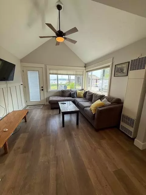 Living - 1130 E 88th, Newaygo, MI 49337 photo 1 of 2