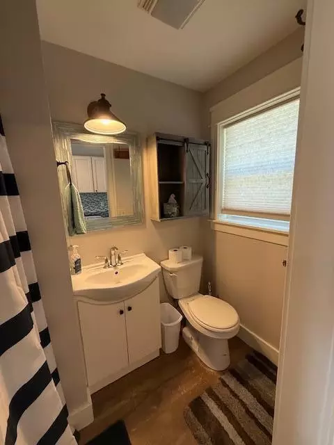 Bath - 1130 E 88th, Newaygo, MI 49337 photo 1 of 2