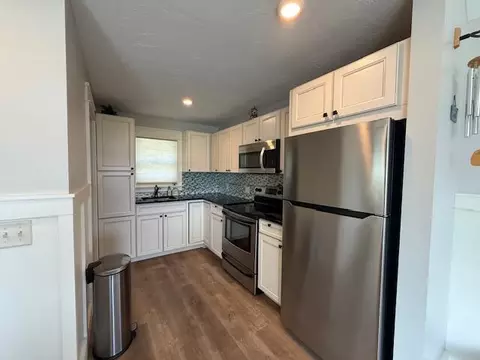 Kitchen - 1130 E 88th, Newaygo, MI 49337 photo 2 of 2