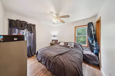 Bedroom - 26625 Eureka, Taylor, MI 48180 photo 1 of 6