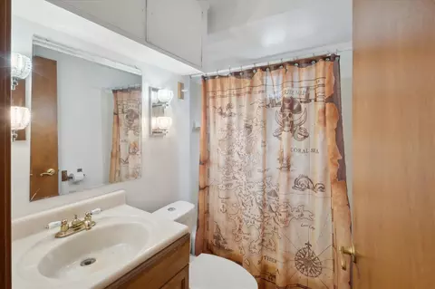 Bath - 26625 Eureka, Taylor, MI 48180 photo 1 of 1