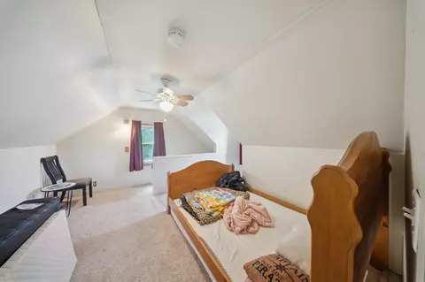 Bedroom - 26625 Eureka, Taylor, MI 48180 photo 3 of 6