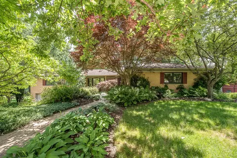 4755 Bridgeway, Ann Arbor, MI 48103